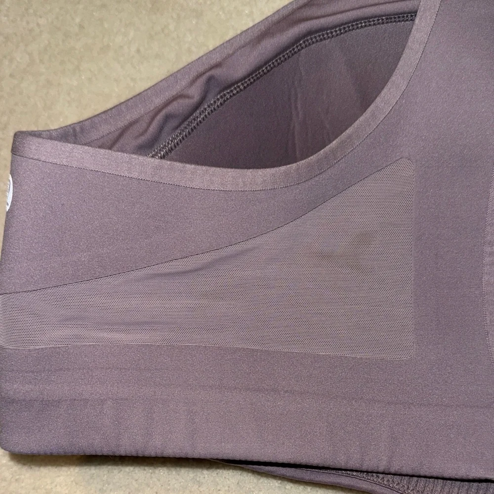 Lululemon Sport bra-Swift Speed Bra-High Support. Size 40C. Plum. - Picture 5 of 13
